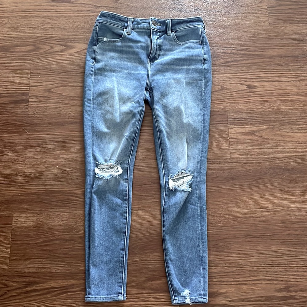 American Eagle Ripped Skinny Jeans